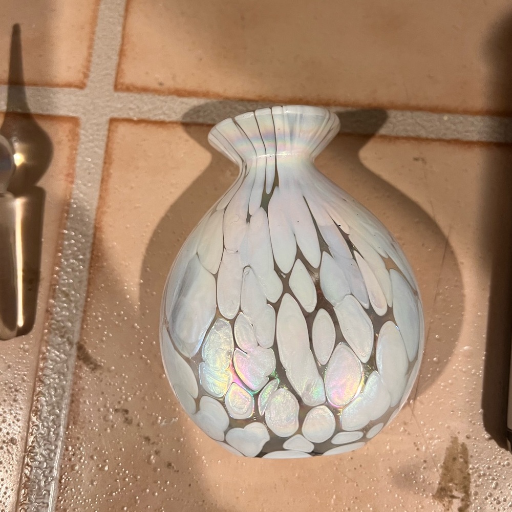 Vintage Russ Berrie Company Iridescent Blown Glass Perfume Bottle Mottled Vanity - Picture 8 of 12